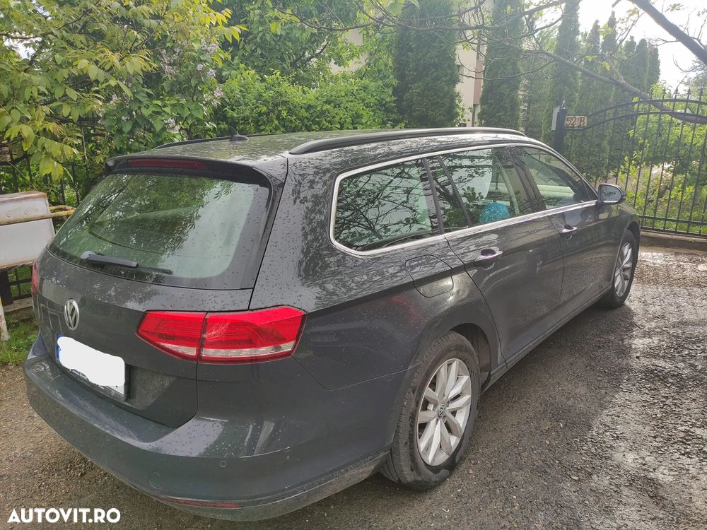 Volkswagen Passat 2.0 TDI Comfortline - 3