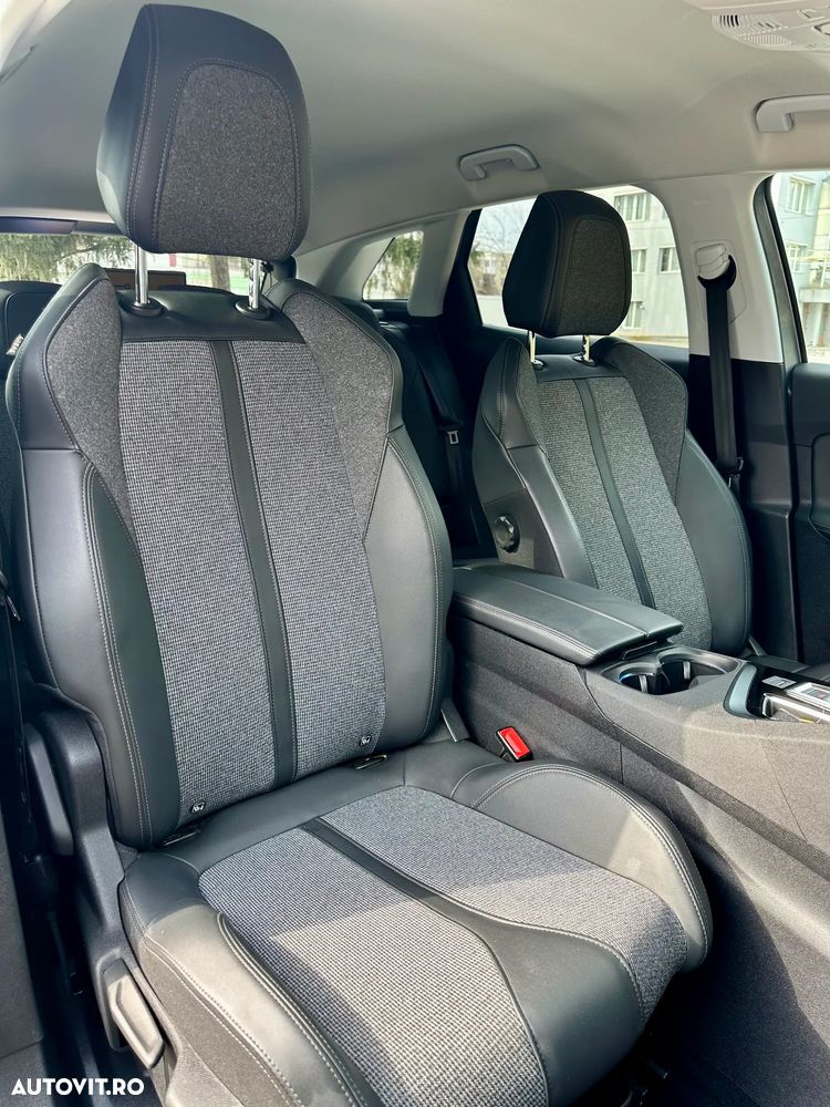 Peugeot 3008 - 8