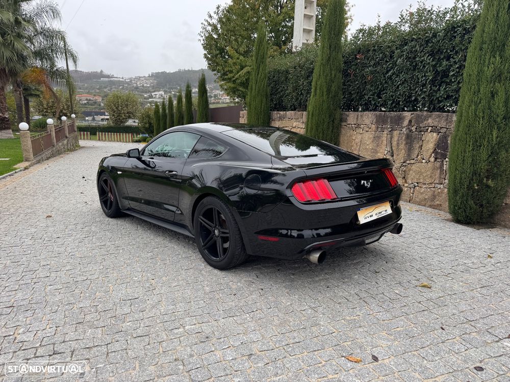 Ford Mustang 2.3 Eco Boost Aut. - 19