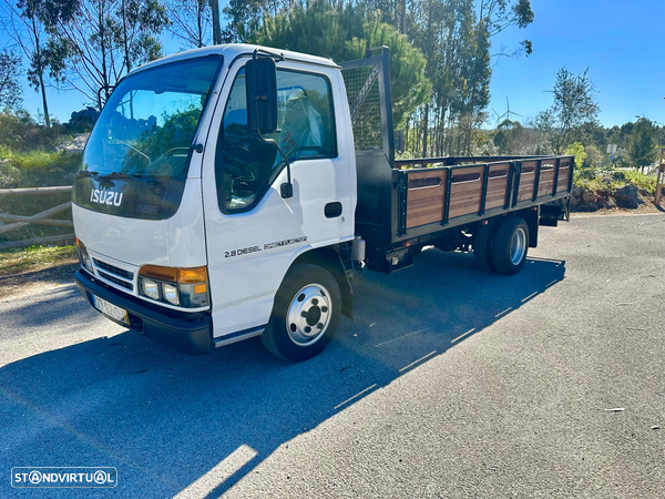 Isuzu NKR 2.8 Turbo Caixa Aberta