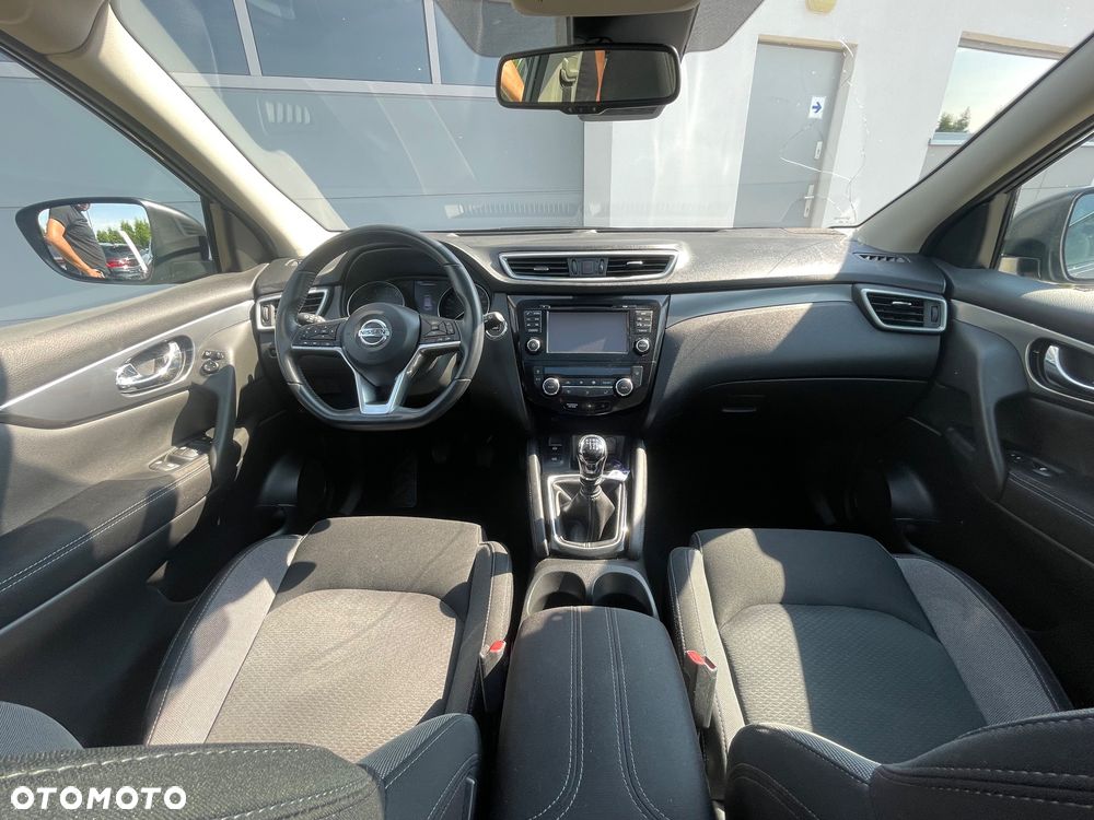 Nissan Qashqai 1.2 DIG-T N-Vision - 9
