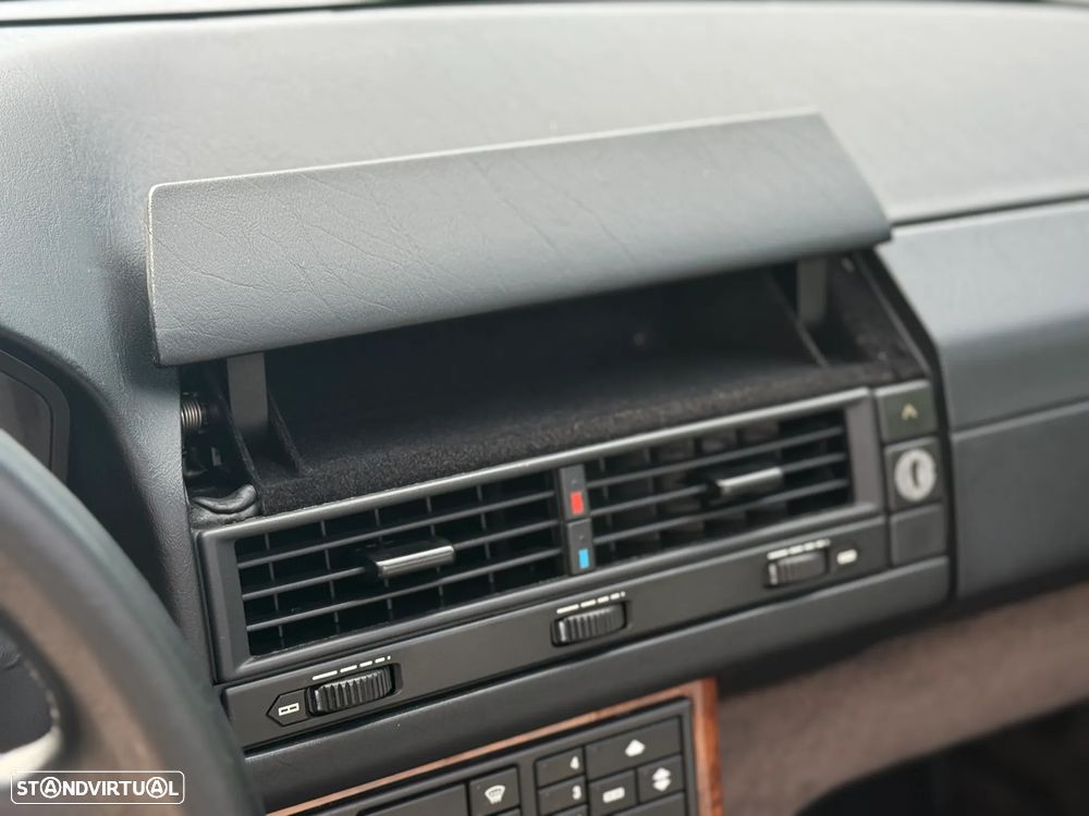 Mercedes-Benz SL 300 - 20