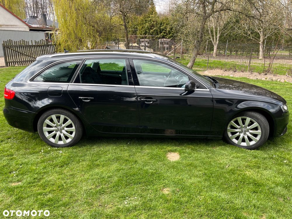 Audi A4 Avant 2.0 TDI Limited Edition - 6
