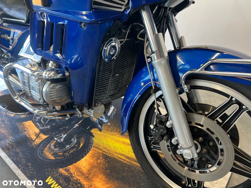 Honda GL - 26