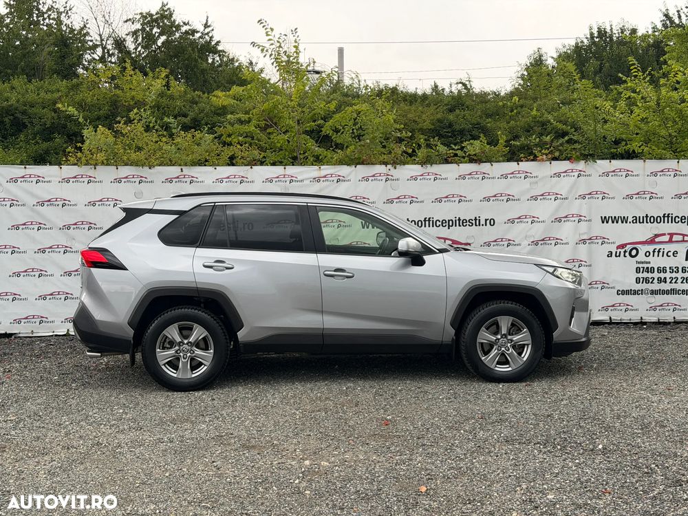 TOYOTA RAV4 2022 — imagine 16
