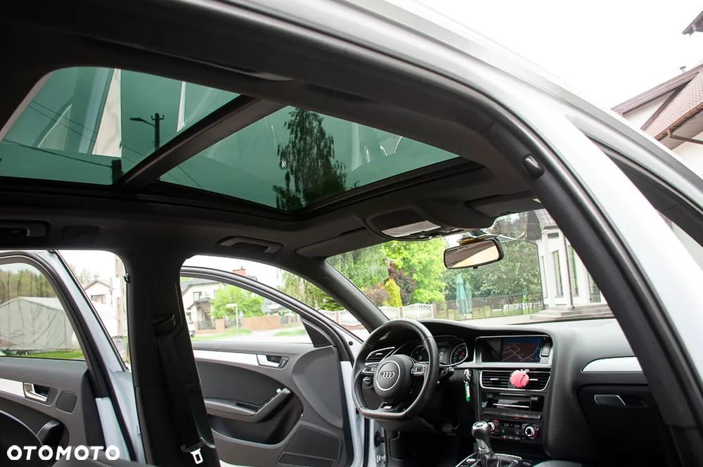 Audi A4 Avant 2.0 TDI DPF clean diesel S line Sportpaket - 25