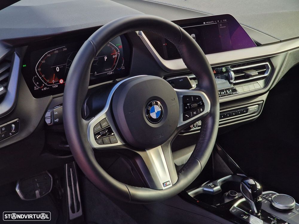 BMW 216 Gran Coupé d Pack Desportivo M - 18