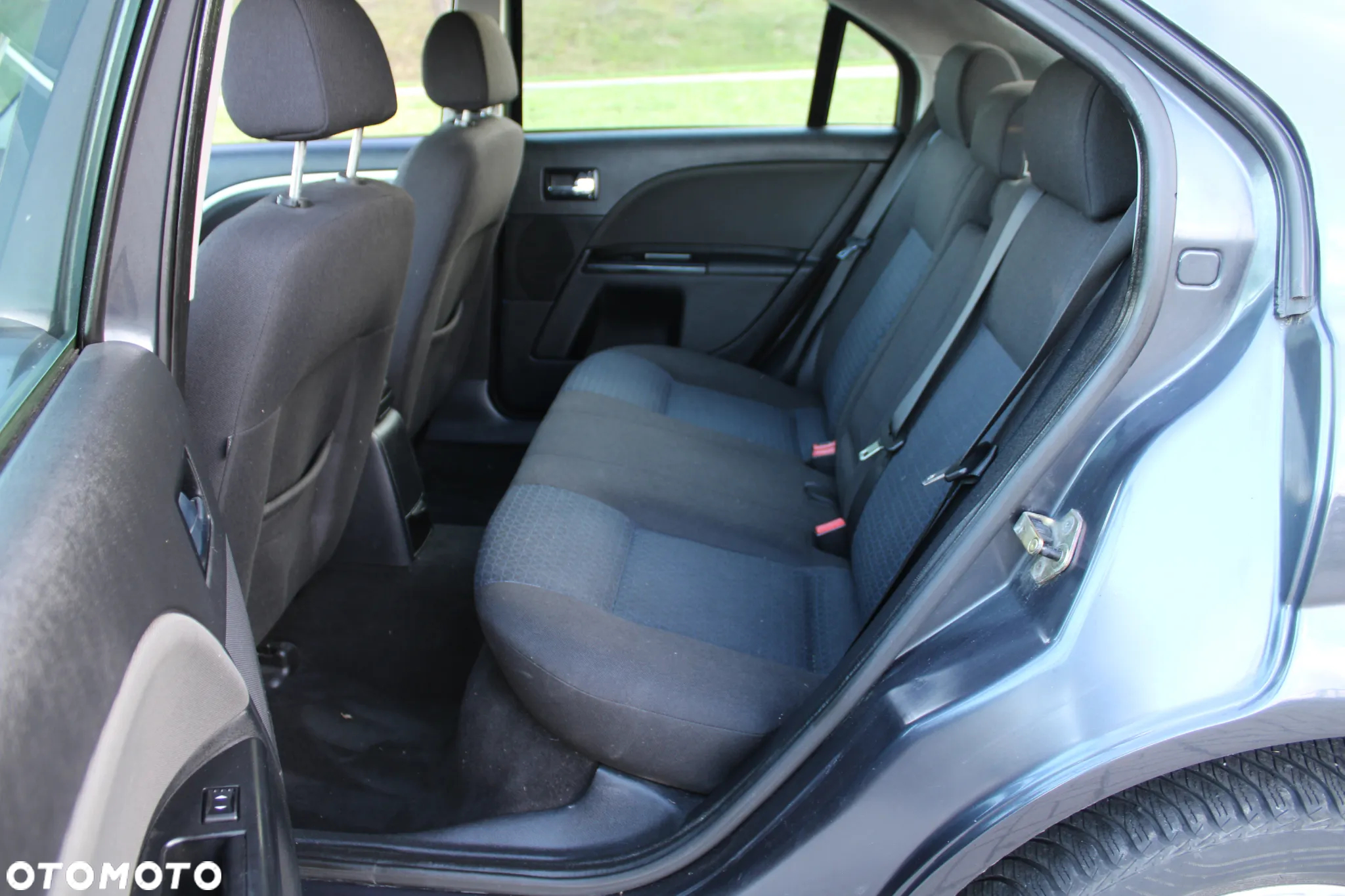 Ford Mondeo - 25