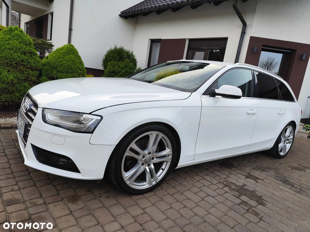 Audi A4 Avant - 1
