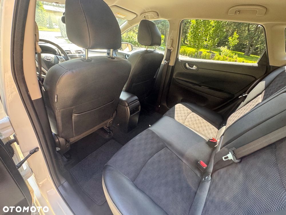 Nissan Pulsar 1.2 DIG-T N-Connecta EU6 - 11