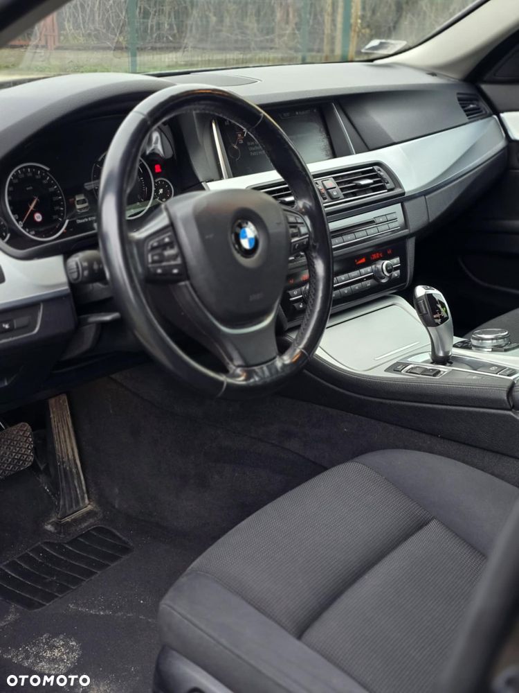 BMW Seria 5 520d - 11