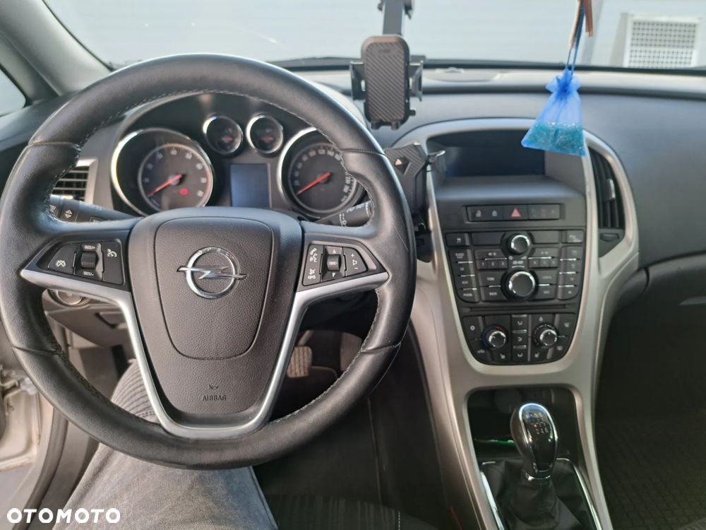 Opel Astra 1.4 Turbo - 14