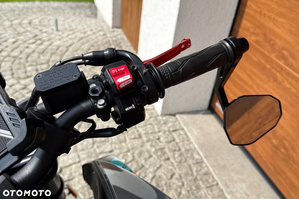 Yamaha MT - 15