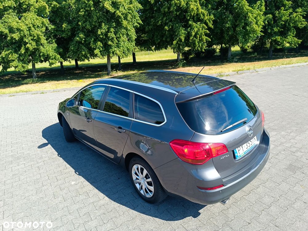 Opel Astra 1.4 Turbo - 12
