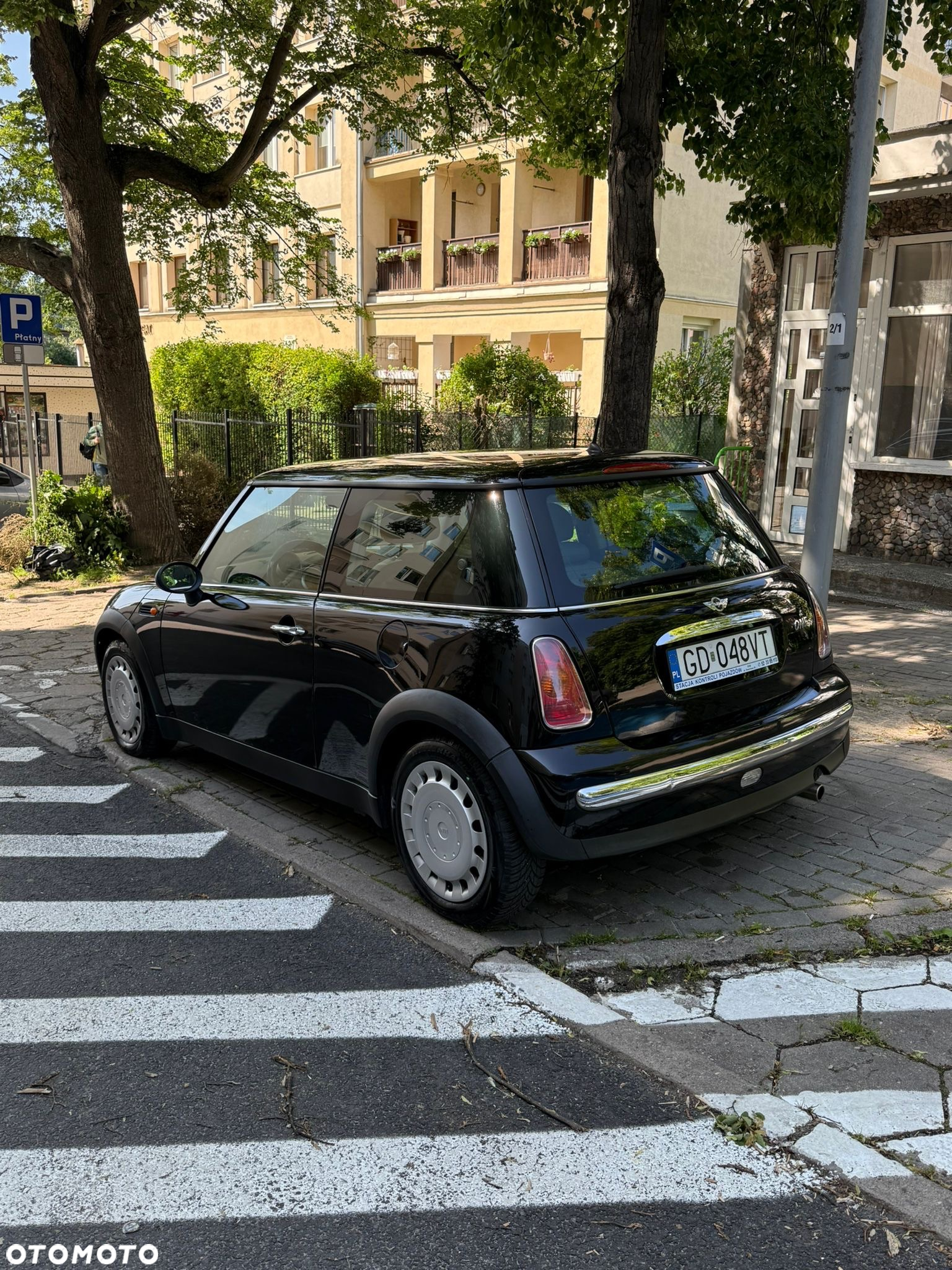 MINI ONE - 2