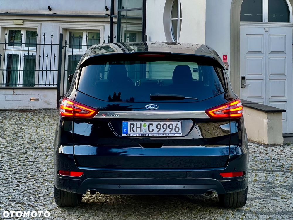Ford S-Max - 4
