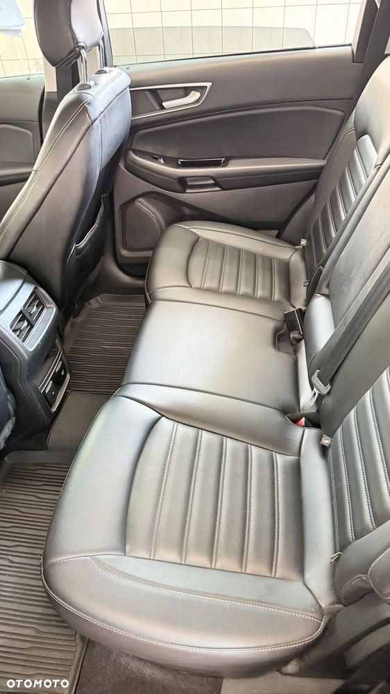 Ford Edge - 21