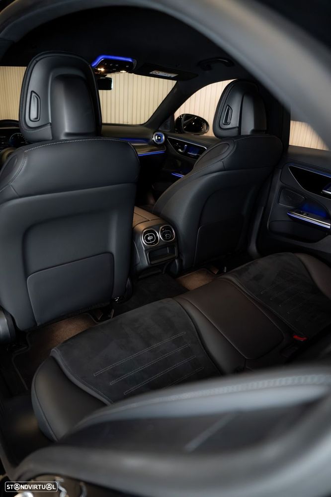 Mercedes-Benz C 300 e AMG Line - 36