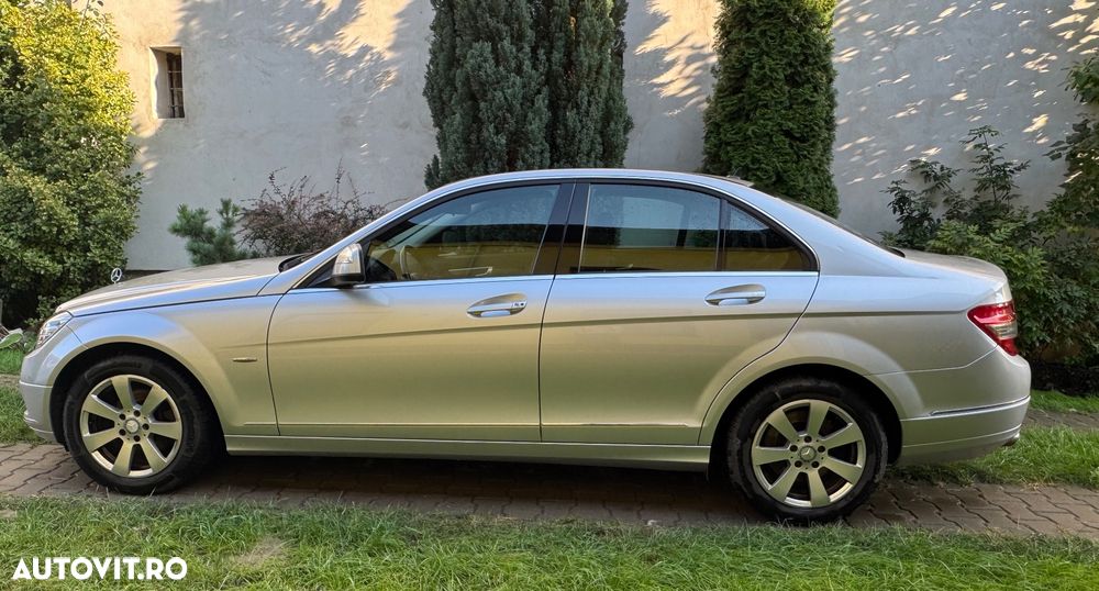 Mercedes-Benz C - 2