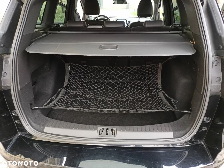 Ford Kuga 1.5 EcoBoost 2x4 ST-Line - 27