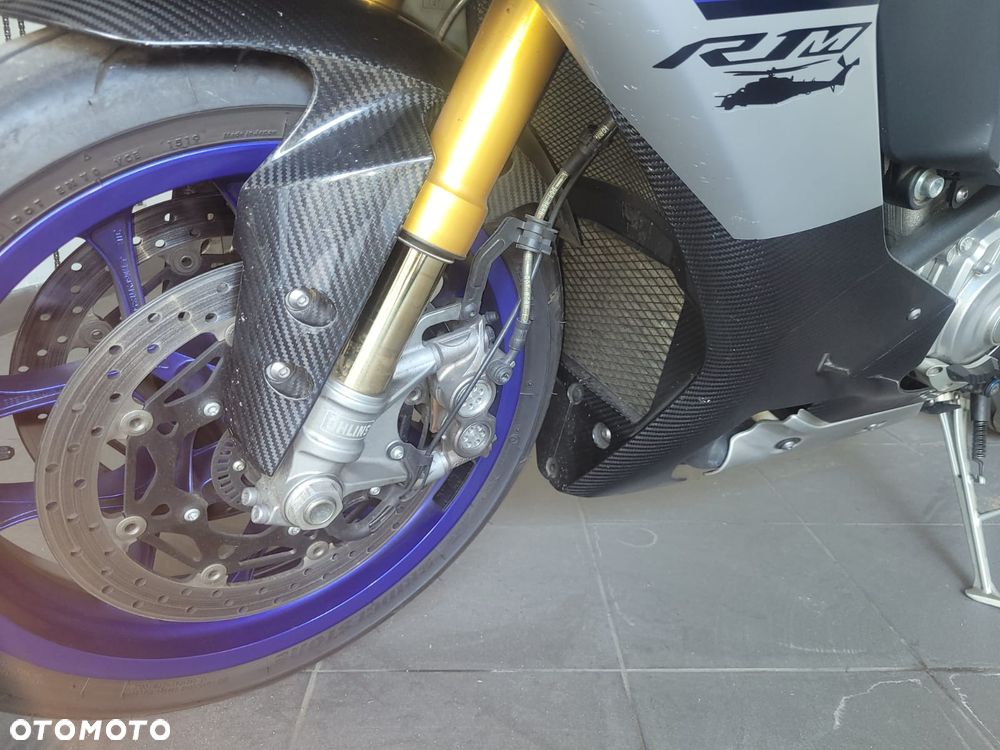 Yamaha YZF - 6