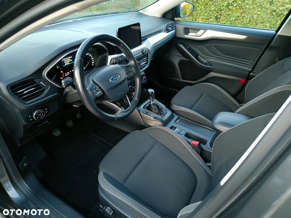 Ford Focus 1.5 TDCi DPF Start-Stopp-System Business - 24