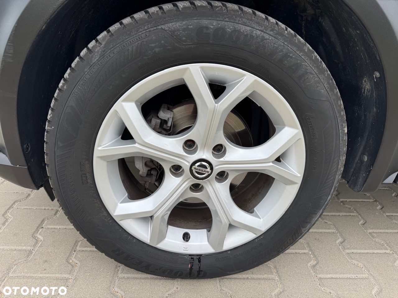 Nissan Juke 1.0 DIG-T Tekna - 32