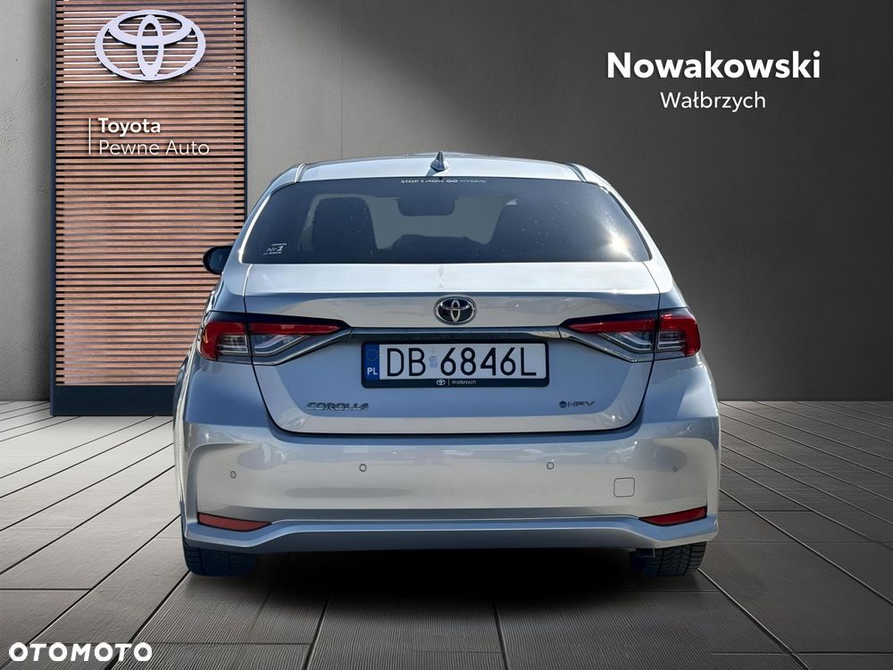 Toyota Corolla 1.8 Hybrid Style - 9