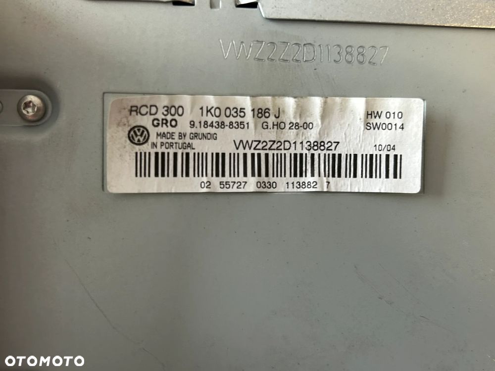 RADIO RADIOODTWARZACZ VW TOURAN I 1K0035186J - 4