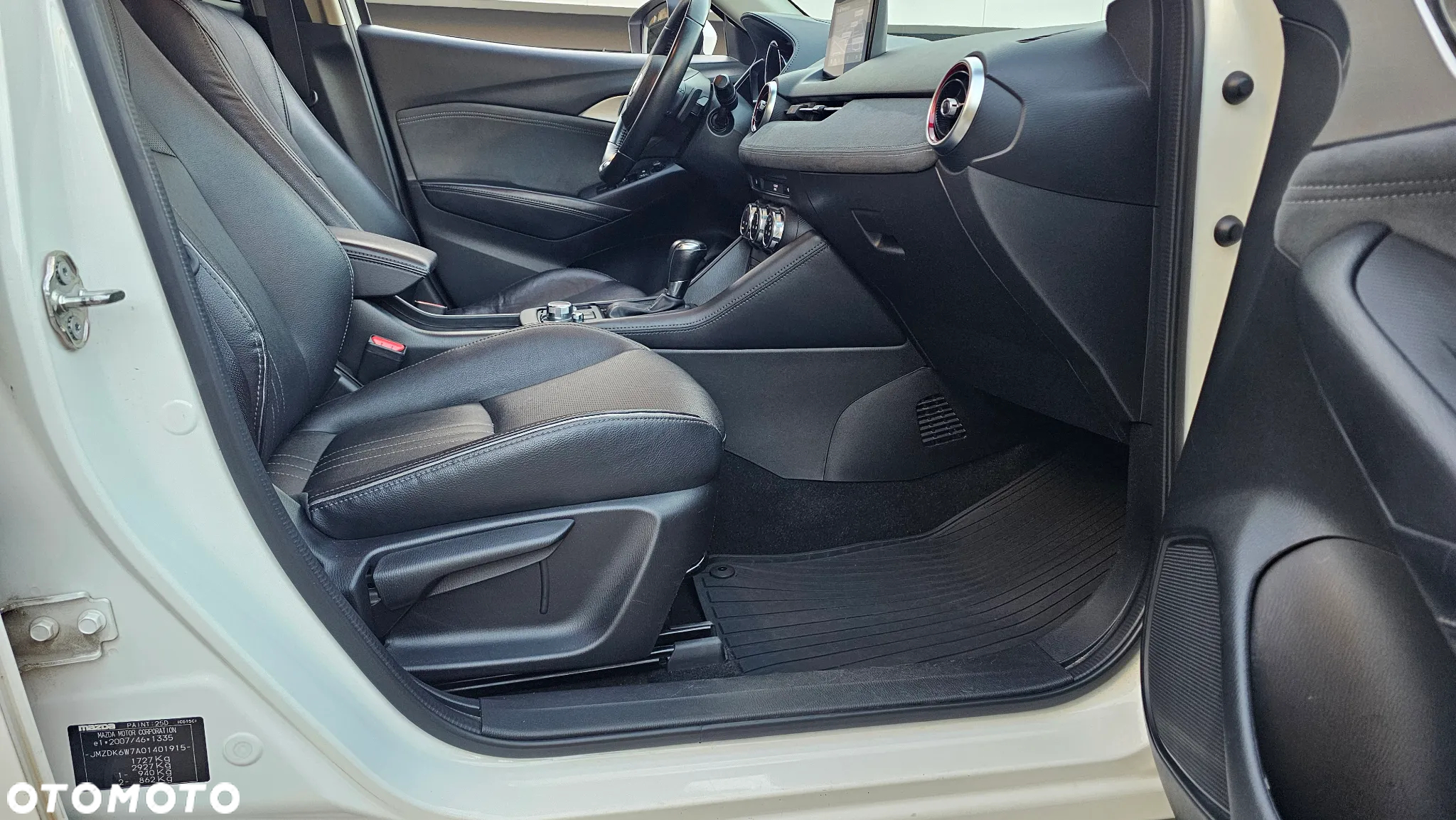 Mazda CX-3 2.0 SkyPrestige - 24