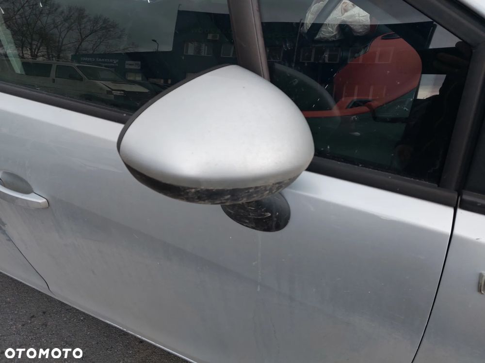 Opel Meriva B lusterko prawe Z157 - 2