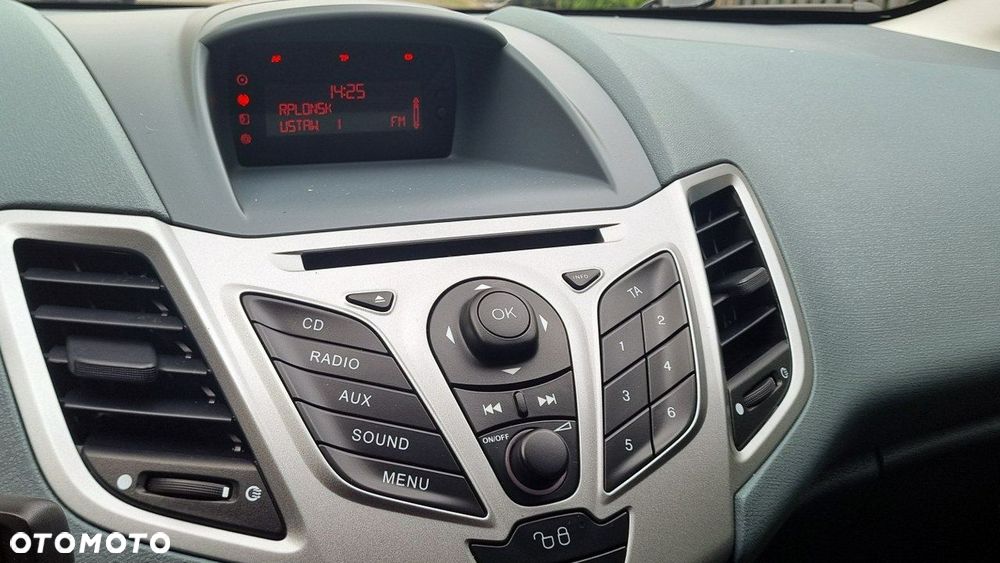 Ford Fiesta - 14
