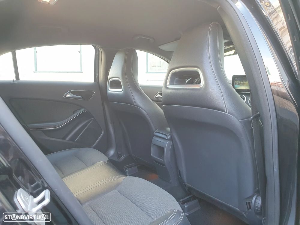 Mercedes-Benz A 160 - 51