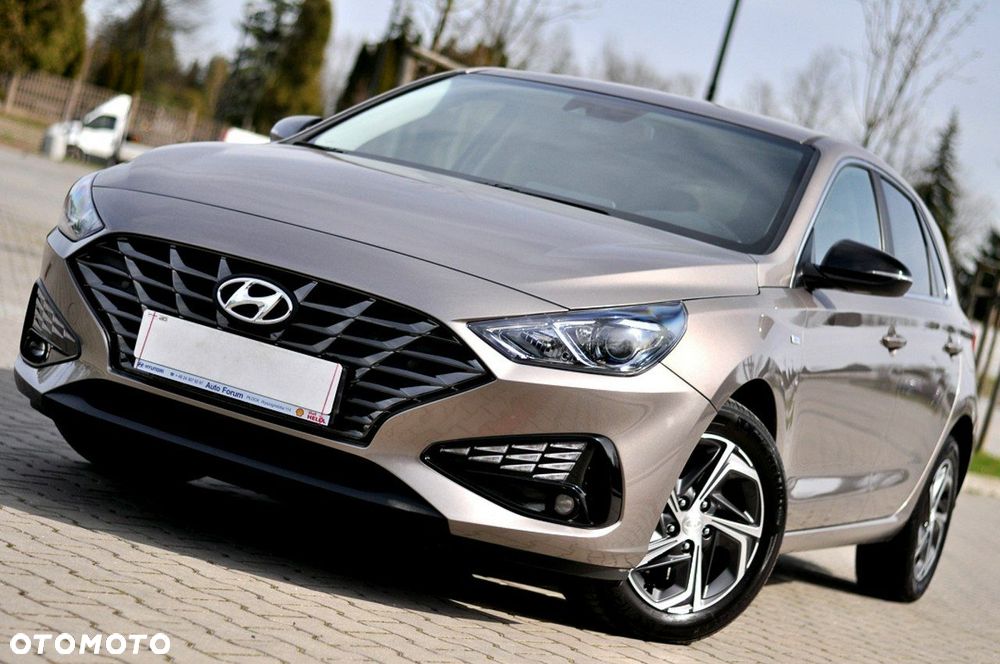 Hyundai i30 1.5 T-GDI 48V-Hybrid Advantage - 40