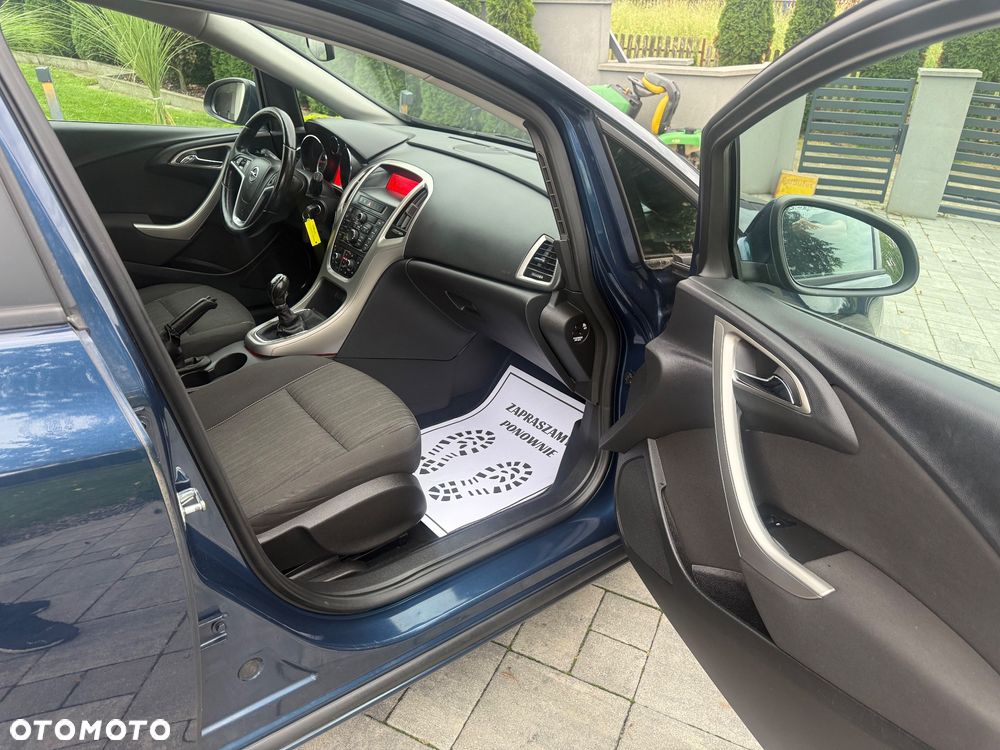 Opel Astra 1.4 T Edition 150 - 17