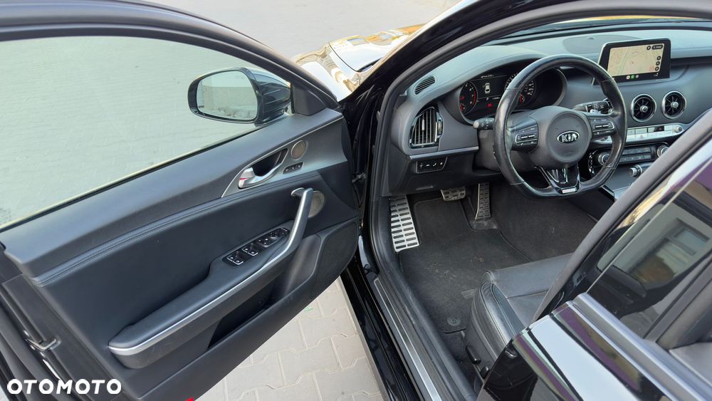 Kia Stinger 3.3 T-GDI V6 GT AWD - 14