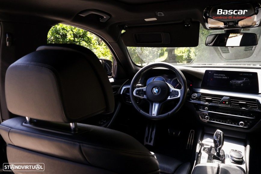 BMW 530 e iPerformance Pack M - 24