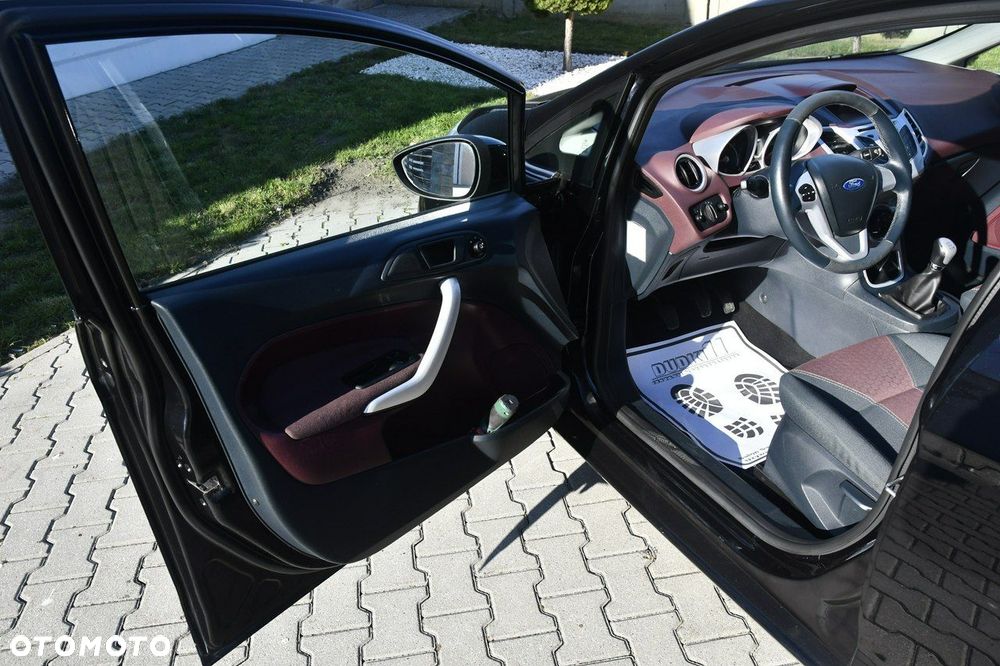 Ford Fiesta - 14