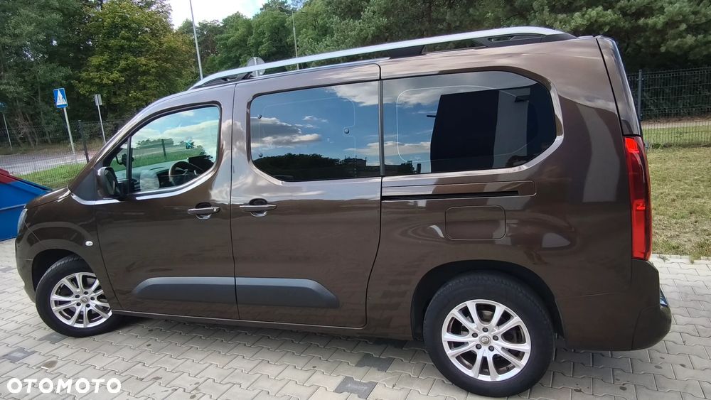 Opel Combo XL 1.2 Turbo Enjoy S&S - 2