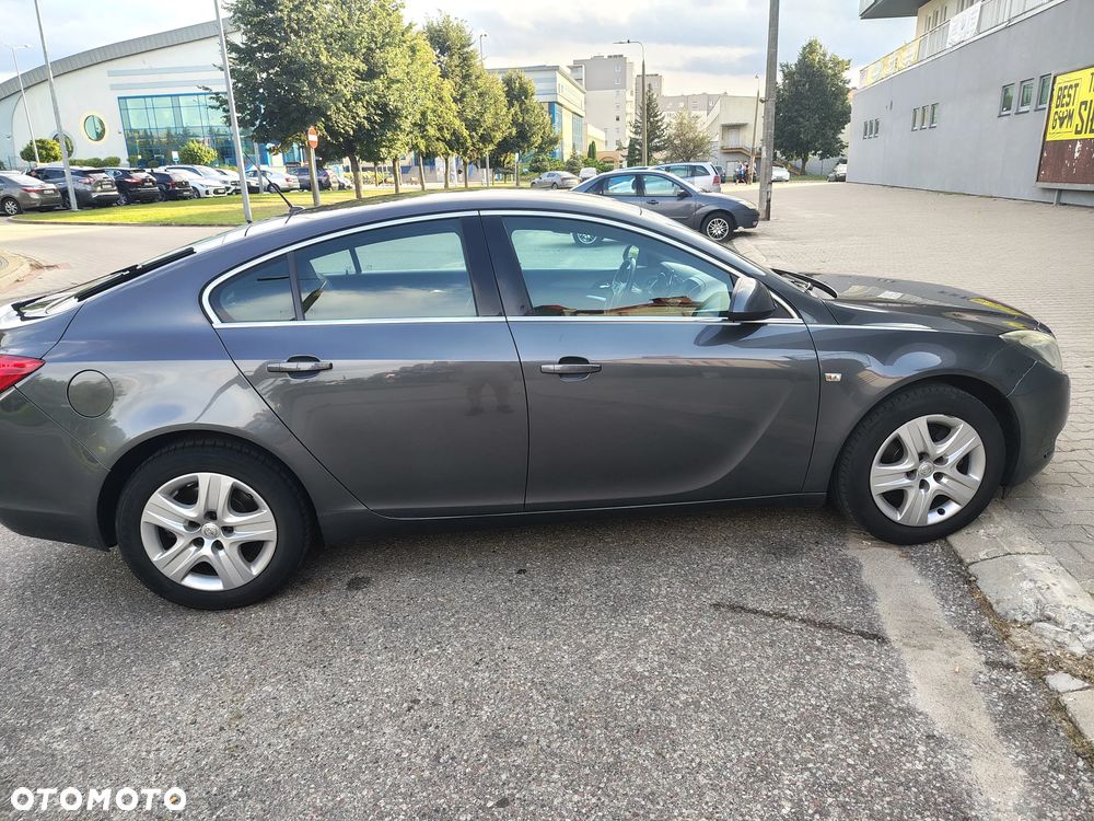 Opel Insignia 2.0 CDTI Cosmo - 4
