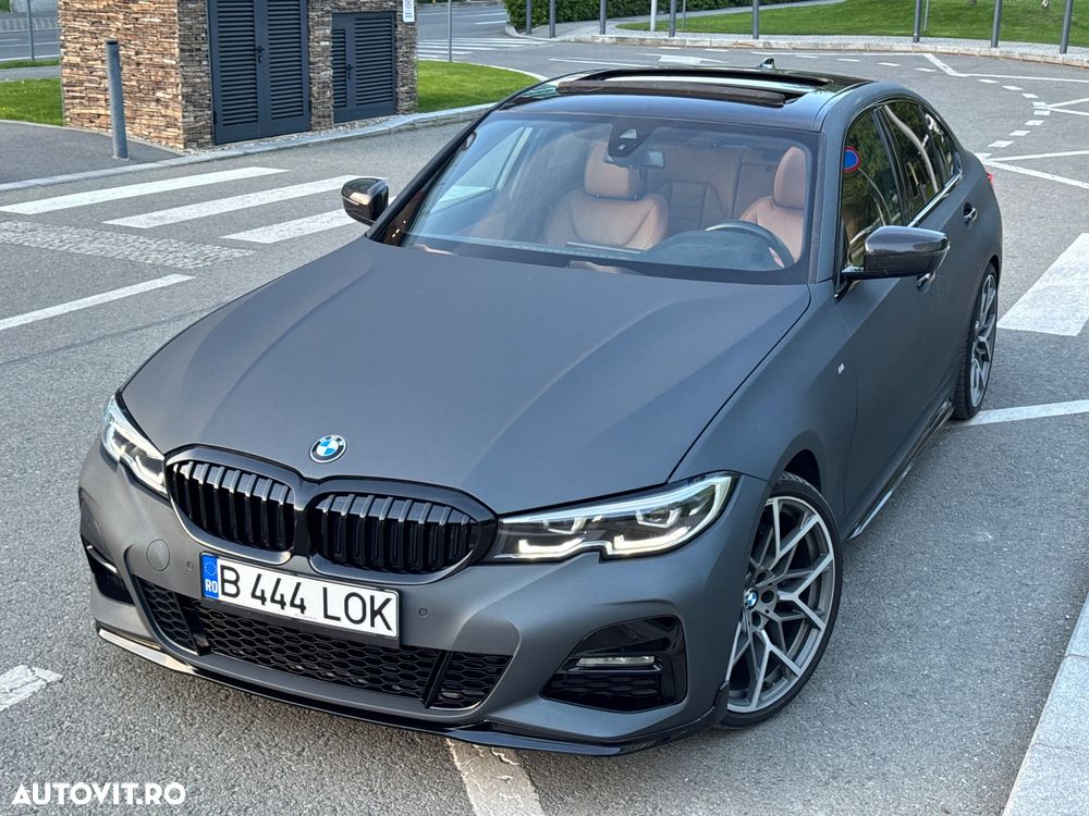BMW Seria 3 330i AT
