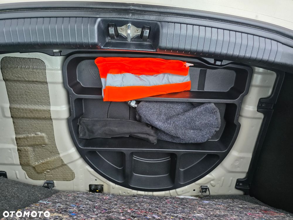 Hyundai i20 1.25 Comfort - 26