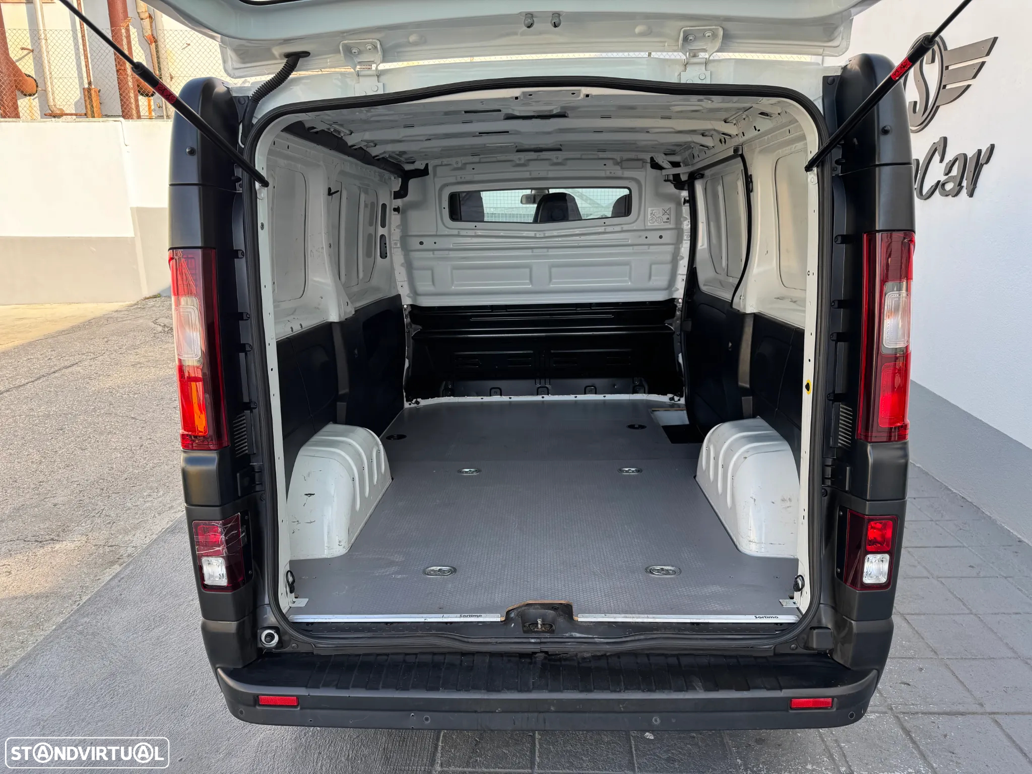 Renault Trafic ENERGY dCi 120 L1H1 3.0t Confort - 9