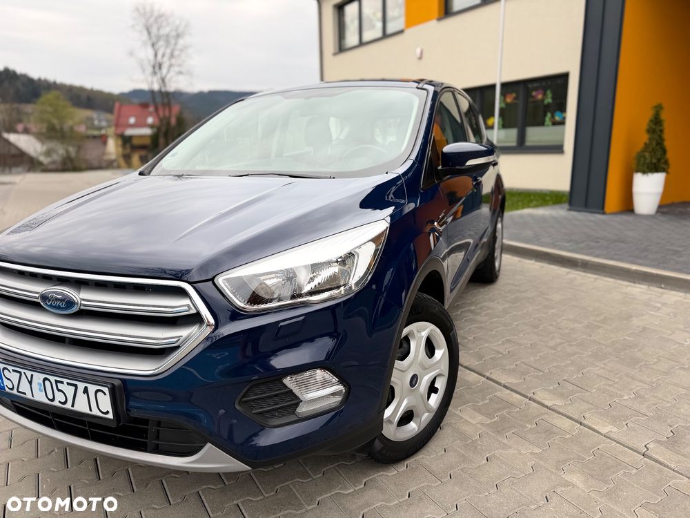 Ford Kuga 1.5 EcoBoost 2x4 Trend - 11
