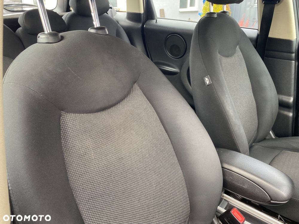 MINI Countryman Cooper D ALL4 - 21