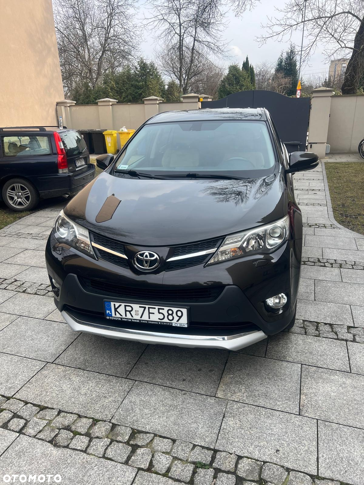 Toyota RAV4 - 16