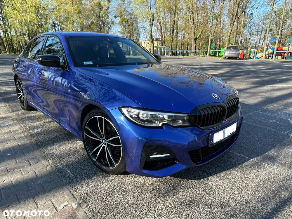 BMW Seria 3 320d xDrive M Sport Shadow sport - 9