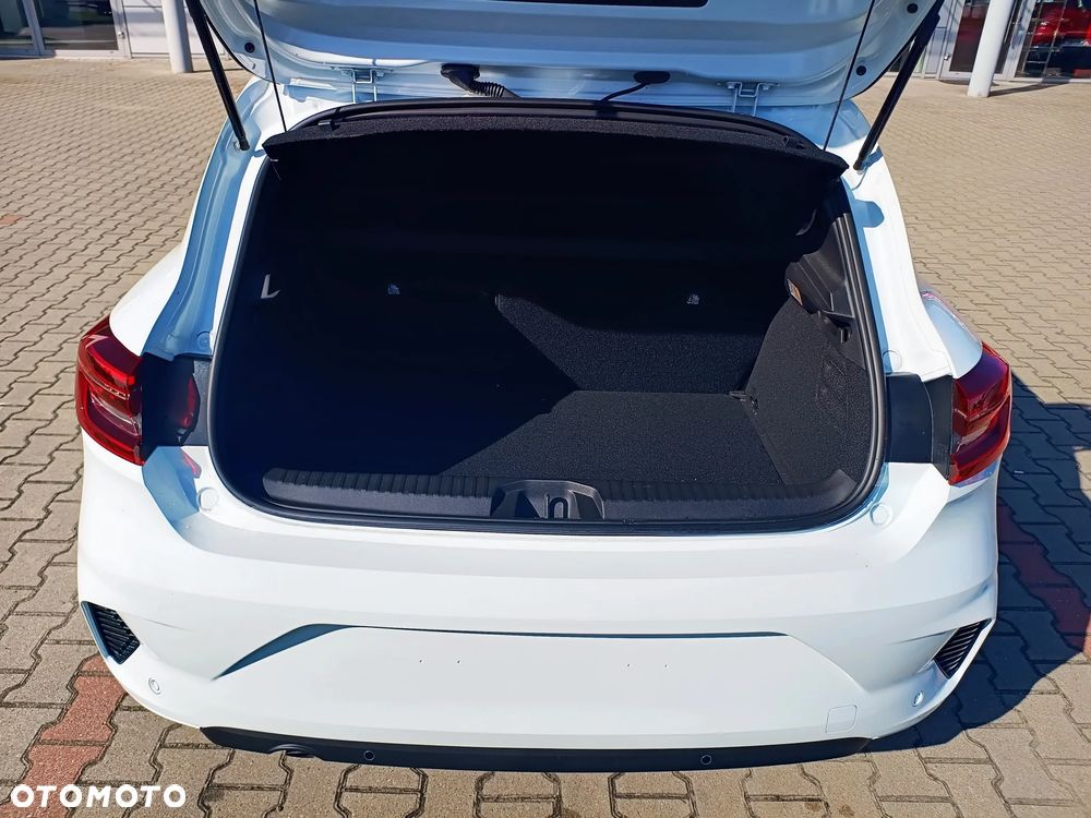 Mitsubishi Colt 1.0T Invite - 9