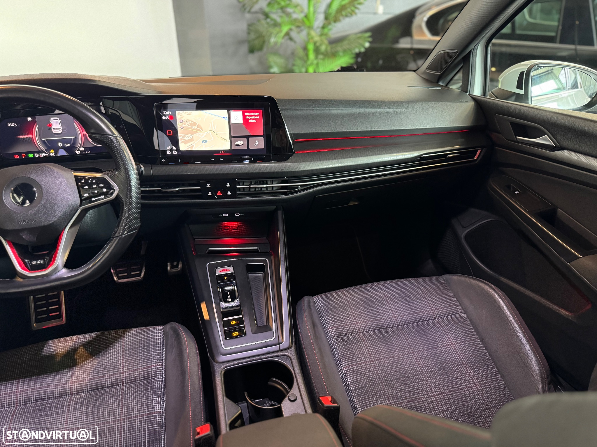 VW Golf 2.0 TSI GTI DSG Performance - 44