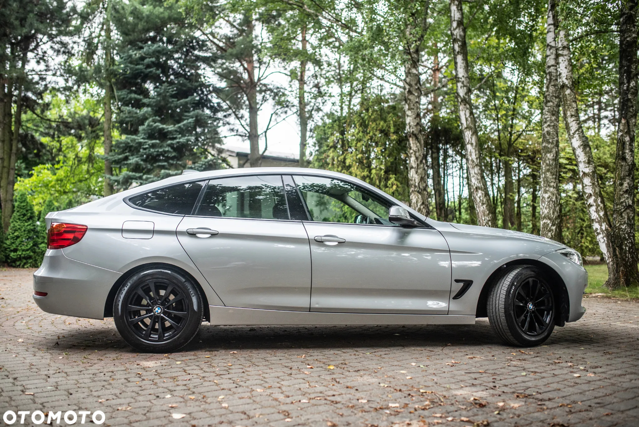 BMW 3GT 328i xDrive Sport Line - 3
